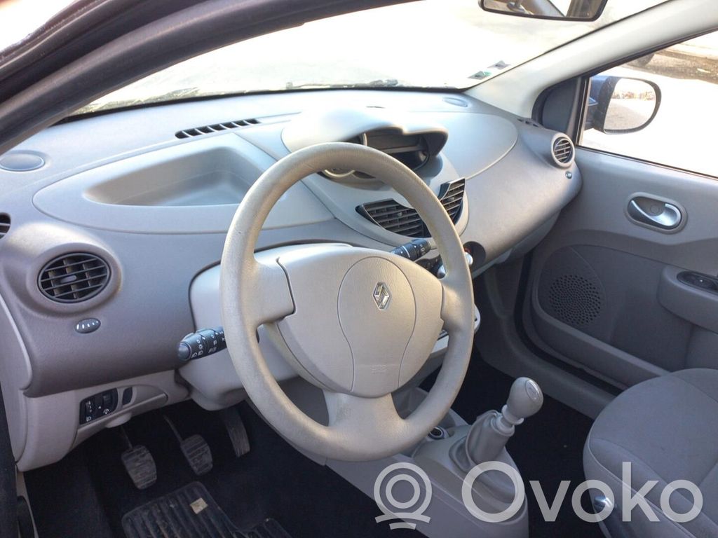 Twingo II Twingo  8200532101