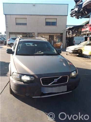 XC70 XC70  8603296