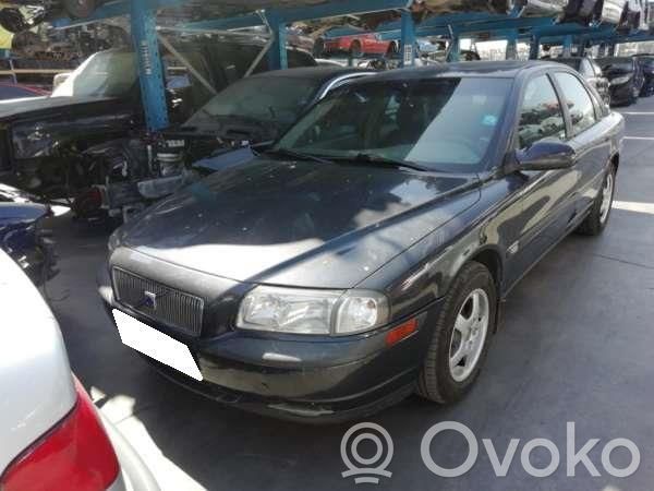 S80 S80  8693559