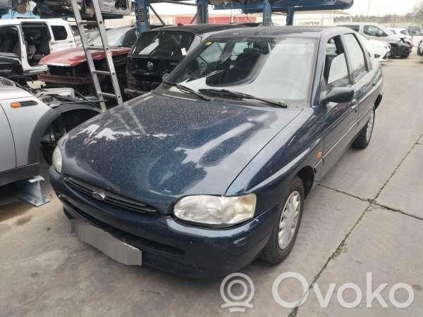 Escort Escort  95AG14K147AA