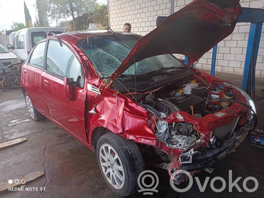 Aveo Aveo  8D28