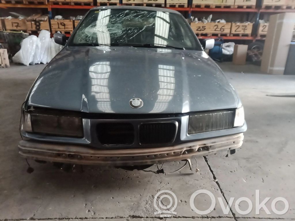 3 E30 Series 3  0281001711