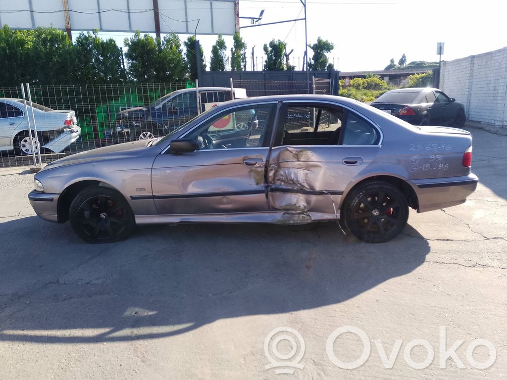 5 E39 Series 5  E11015822