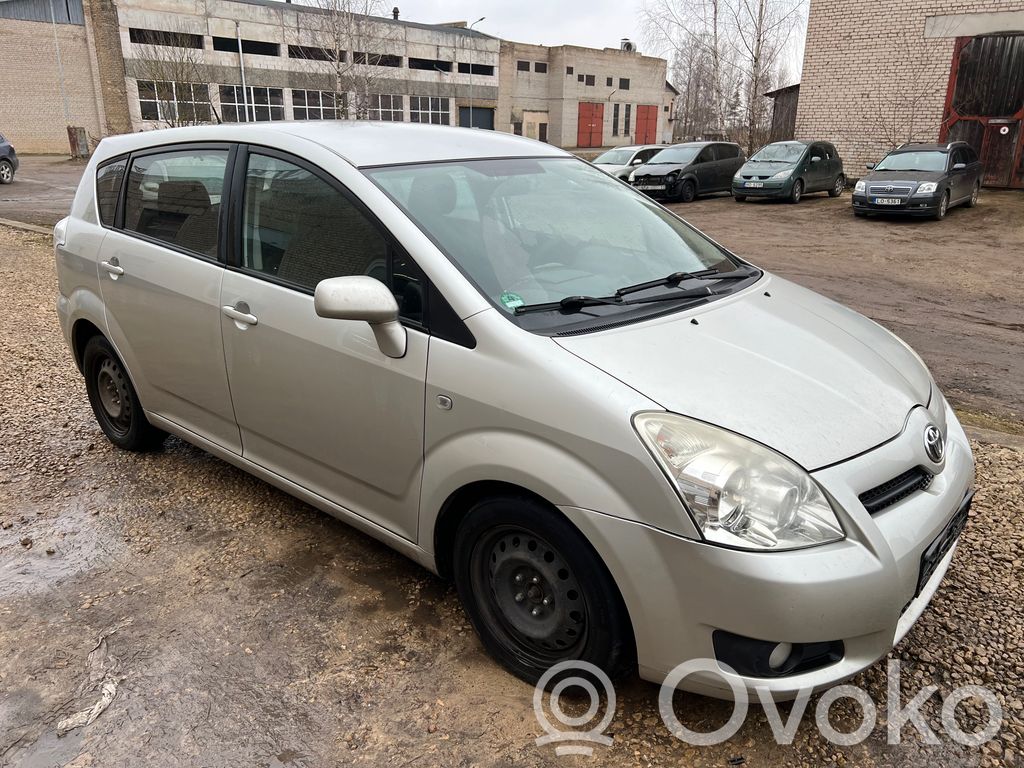Corolla Verso AR10 Corolla Verso