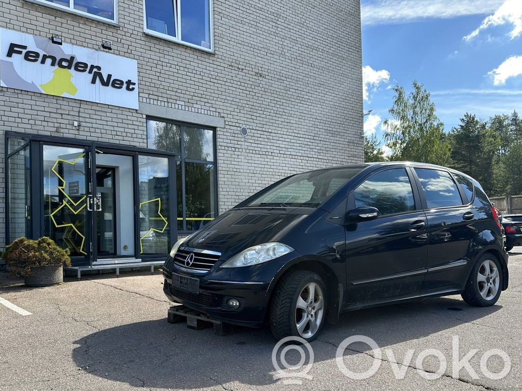 A W169 A-class  0258006749