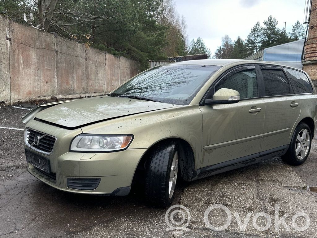 V50 V50