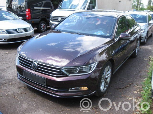 PASSAT B8 Passat  0258027063
