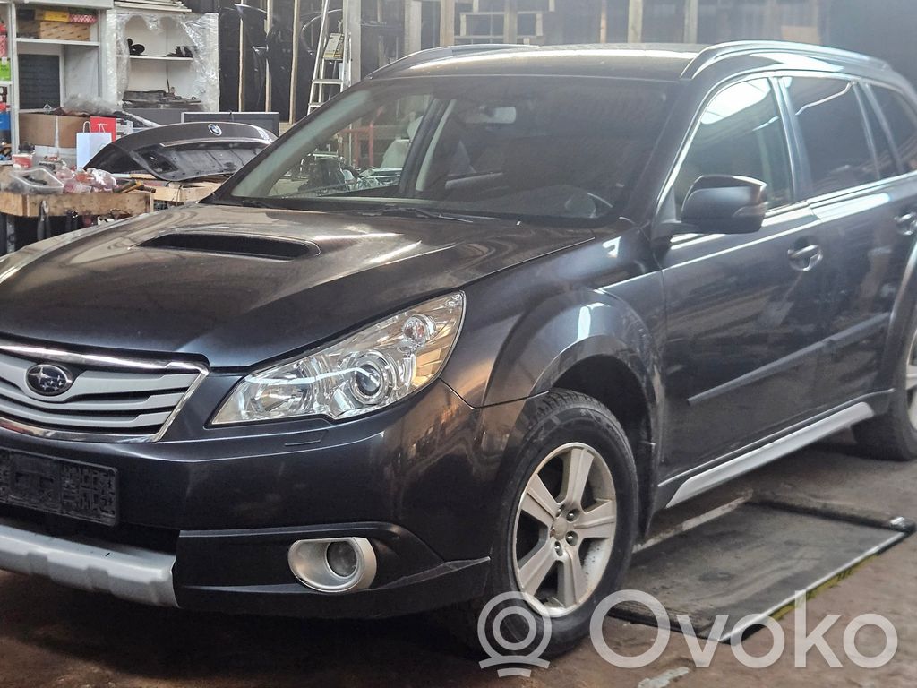 Outback Outback  57702AJ080