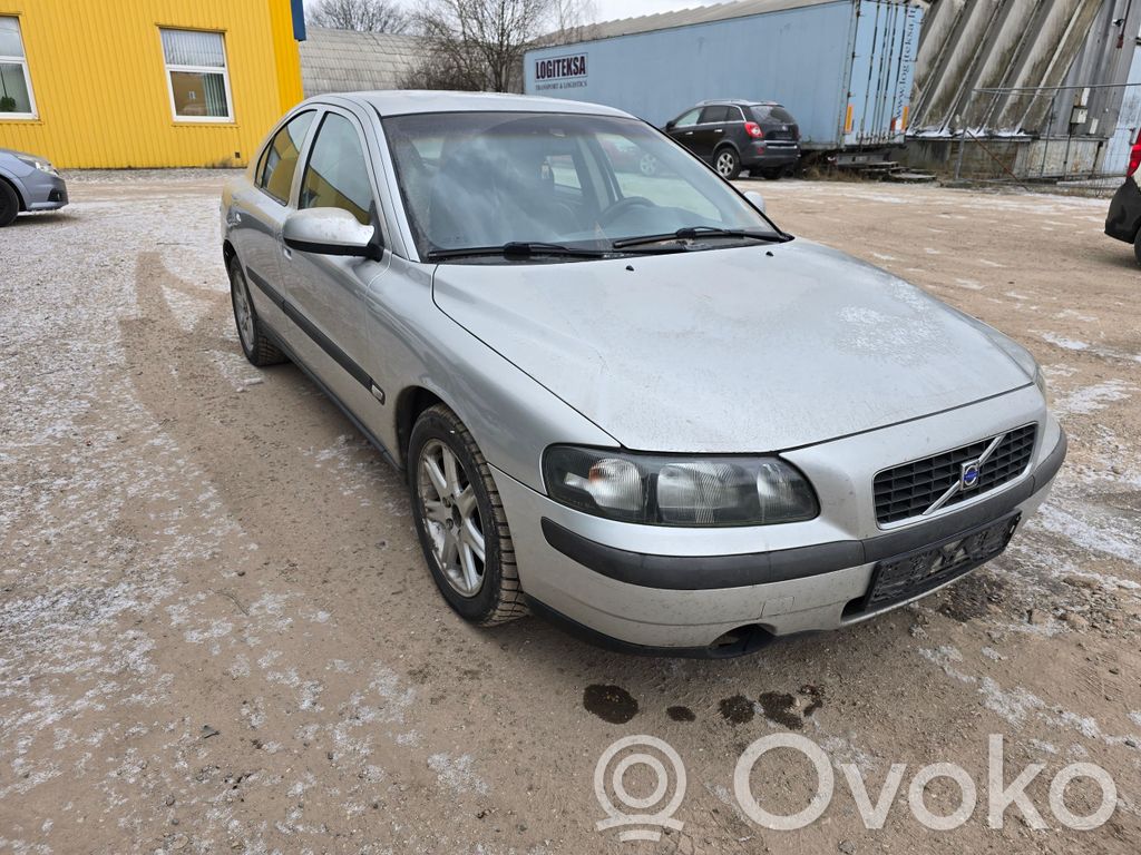 S60 S60  8693577