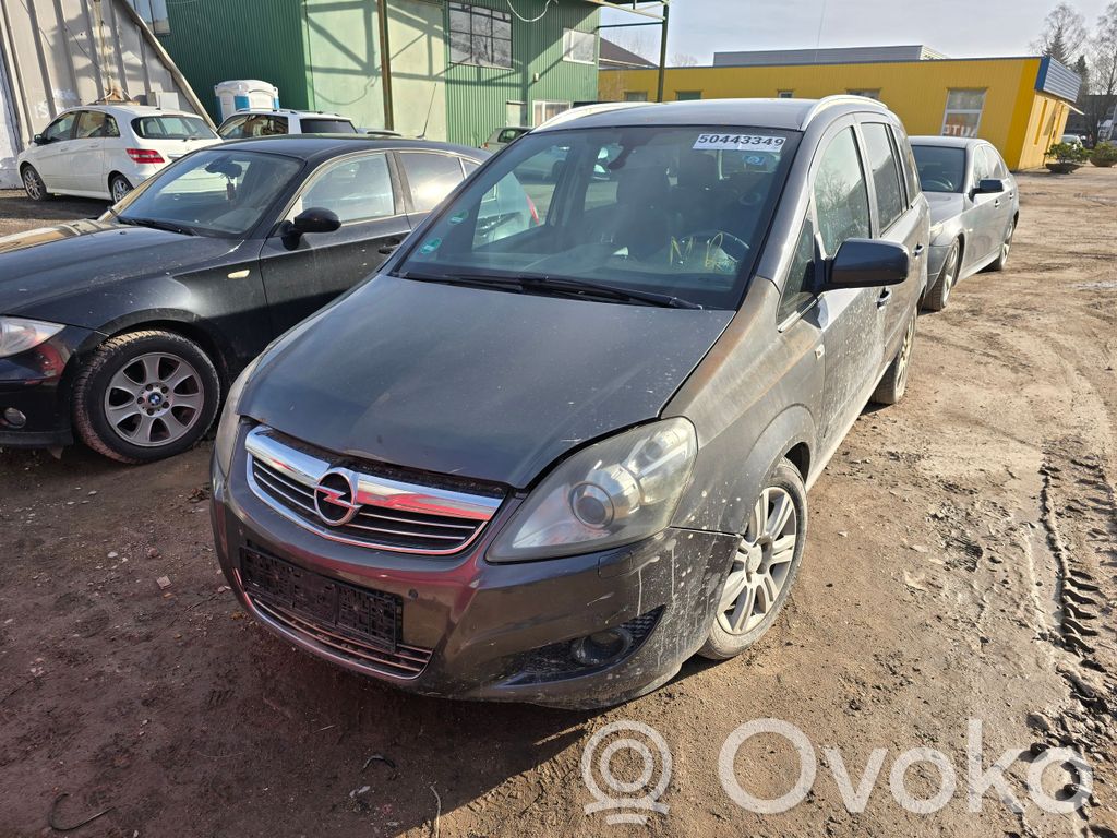 Zafira B Zafira  13137849