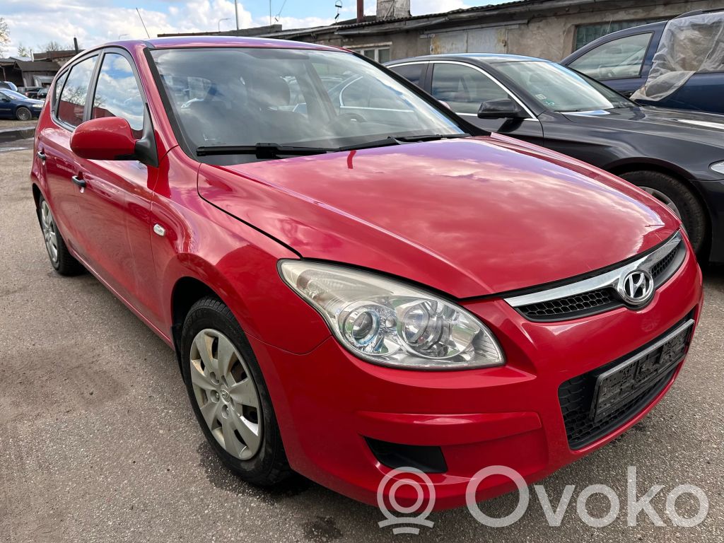 i30 i30  373002B101