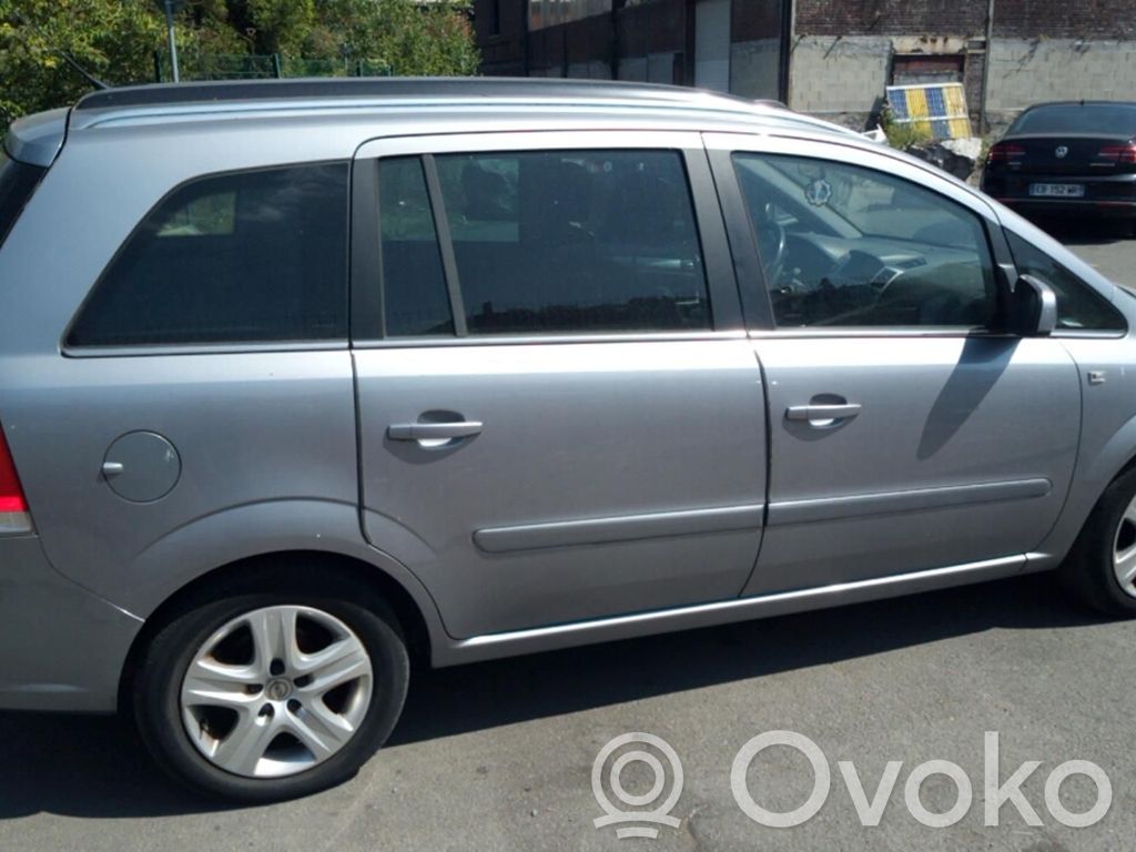Zafira B Zafira  13203016