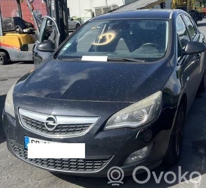 Astra J Astra  13330765