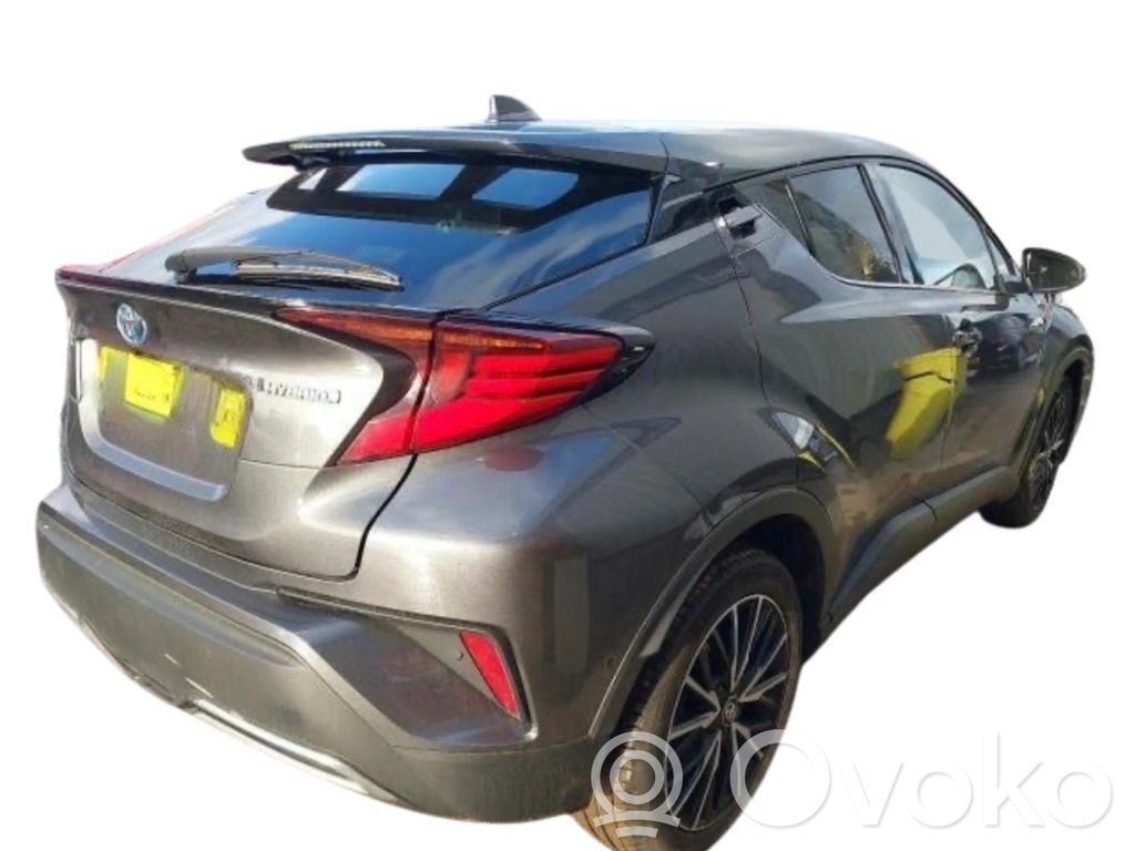 C-HR I C-HR  3372