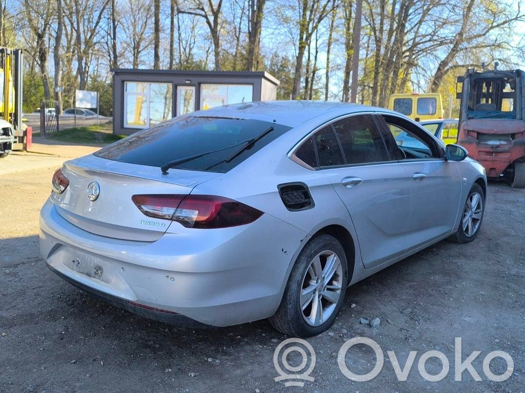 Insignia B Insignia  84127772