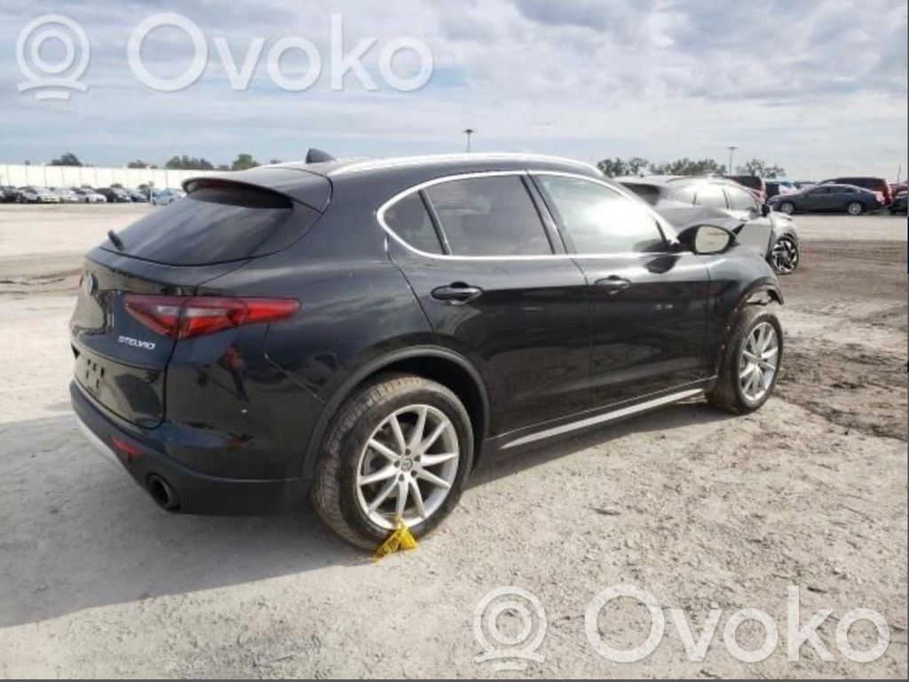 Stelvio Stelvio  156197062