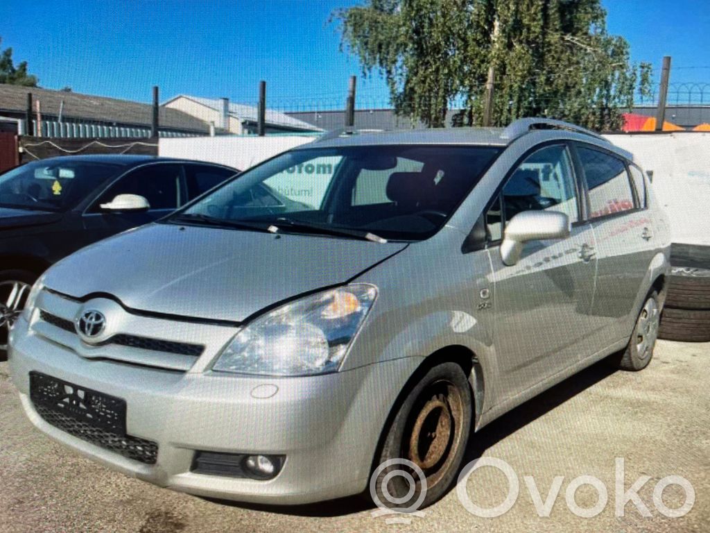 Corolla Verso AR10 Corolla Verso  8946764020