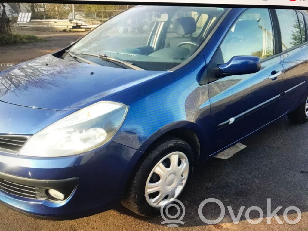 Clio II Clio  7700436917
