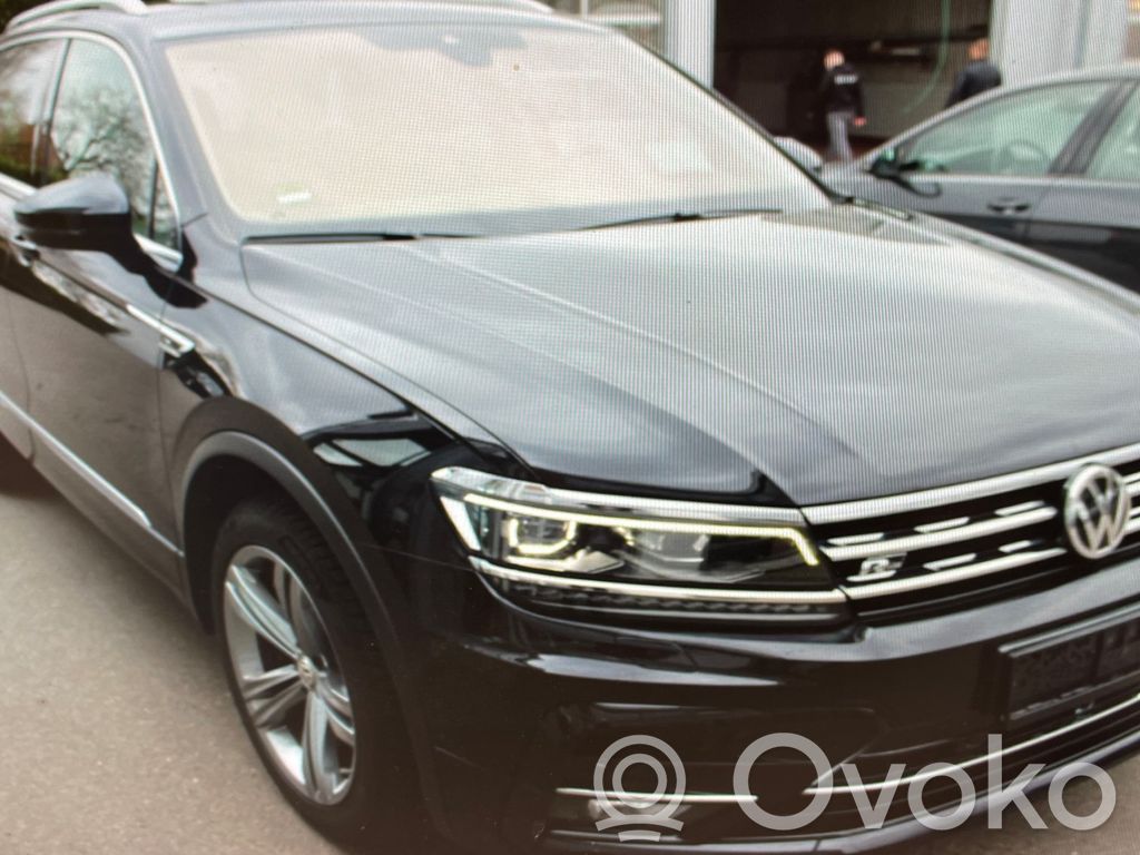 Tiguan Tiguan  7805501885