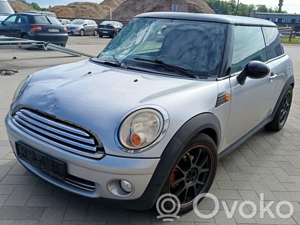 Cooper Hatch Hardtop Cooper  6779302