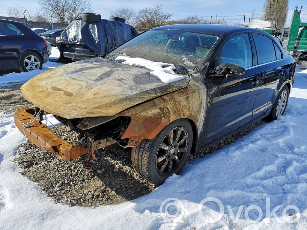 Jetta VI Jetta  11881