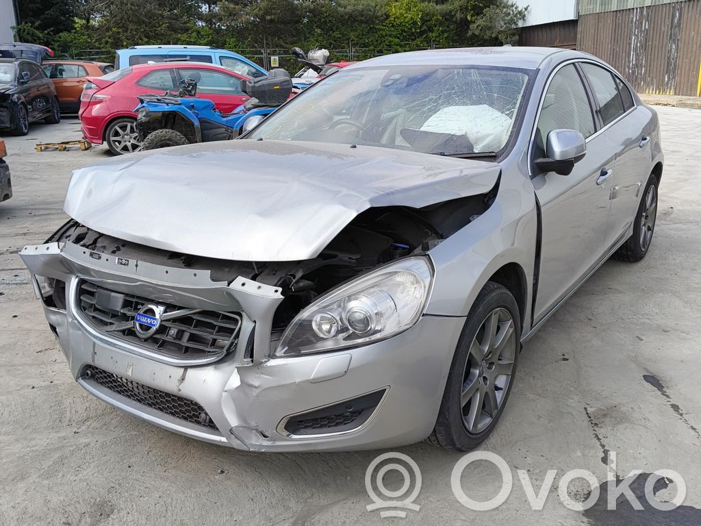 S60 S60  30659131
