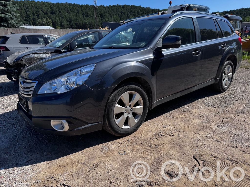 Outback Outback  23700AA651