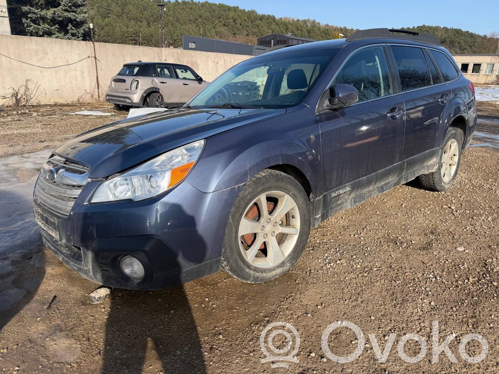 Outback Outback  88215AJ00A