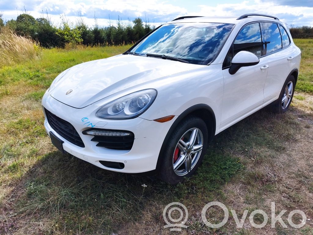 Cayenne (92A) Cayenne  7PP035411D