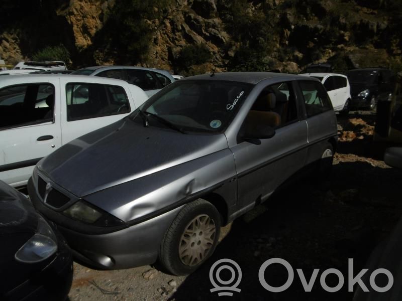 Ypsilon Ypsilon  735256896