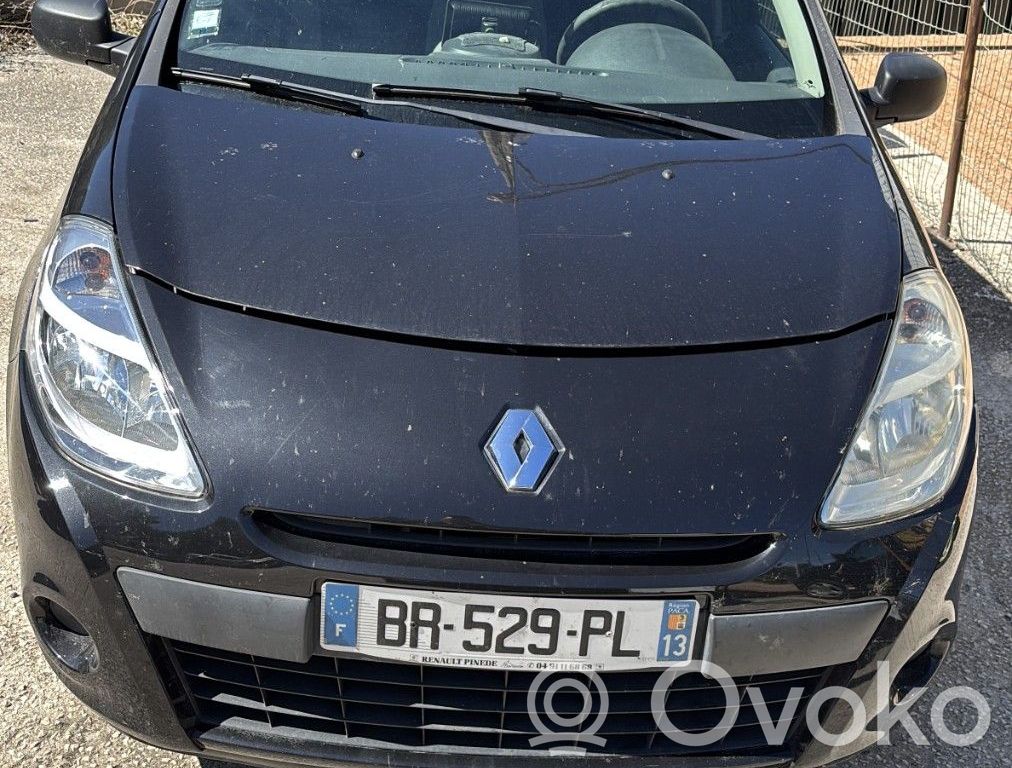 Clio III Clio  8200108266