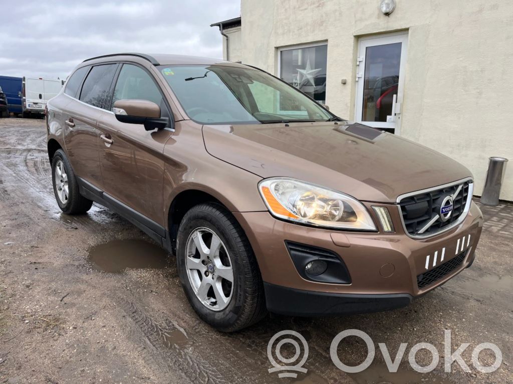 XC60 XC60  34031073B