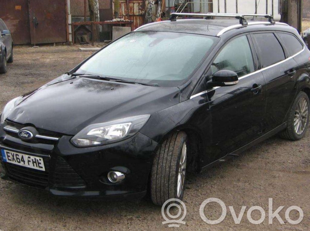 Focus Focus  8V618C607EC