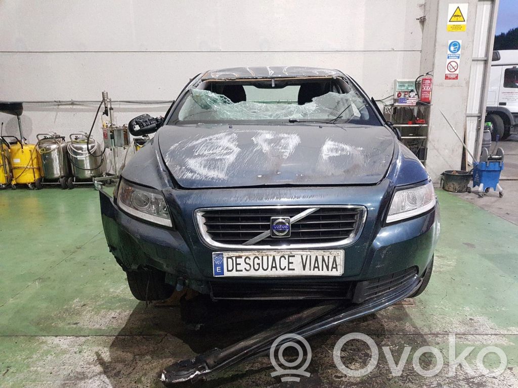 S40 S40, V40  AV616P082AB