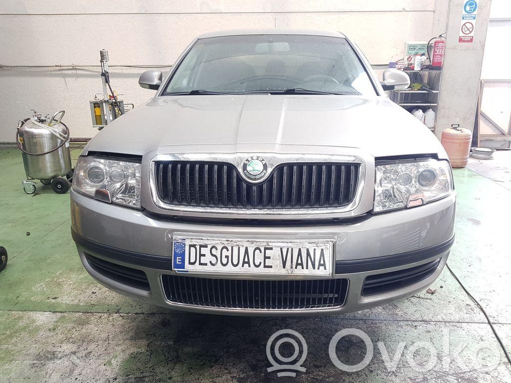 Superb B5 (3U) Superb  1J0927189F