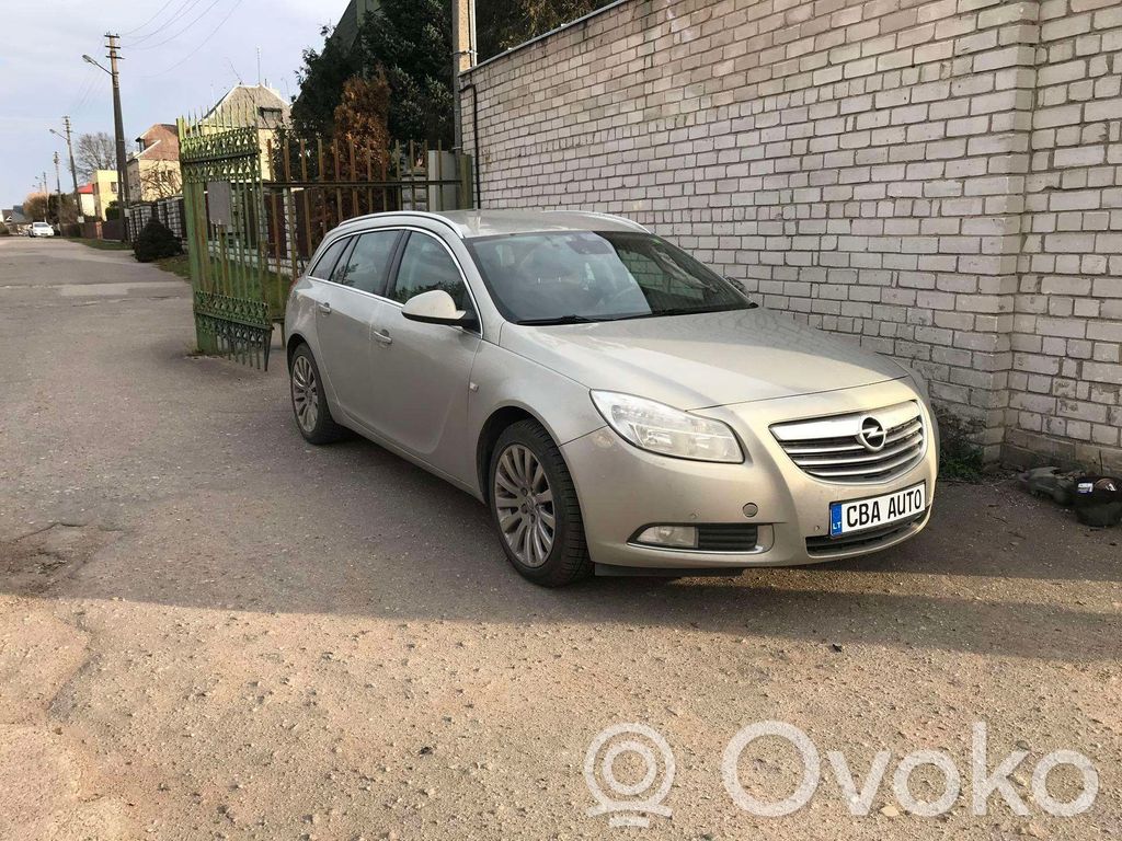 Insignia A Insignia  13226854