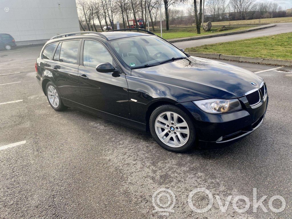 3 E90 E91 Series 3  9215184