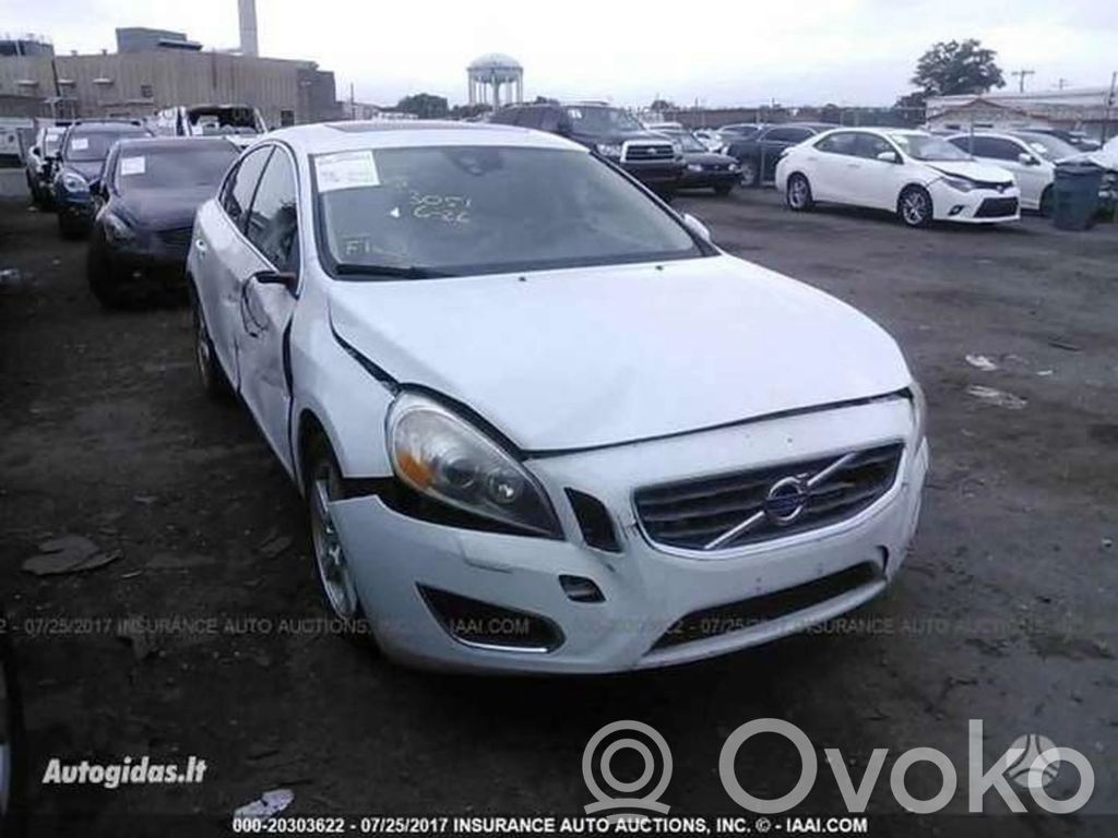 S60 S60  0121615011