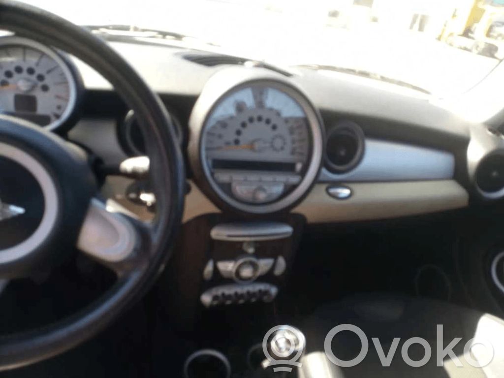 One - Cooper R56 One/Cooper R56