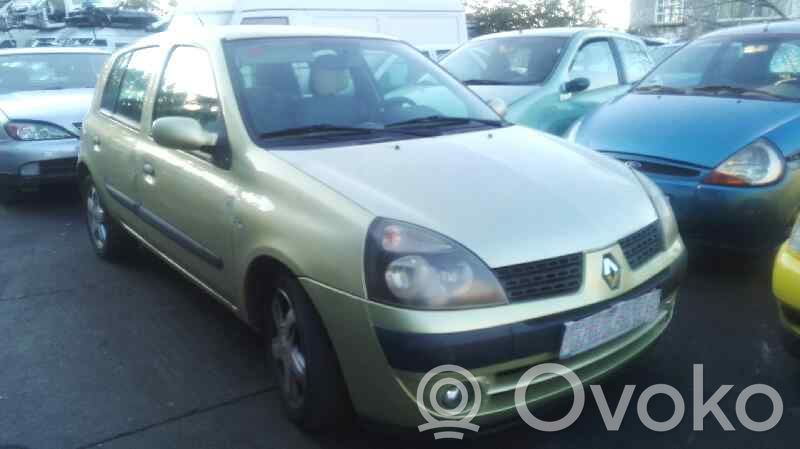 Clio II Clio  8200303619