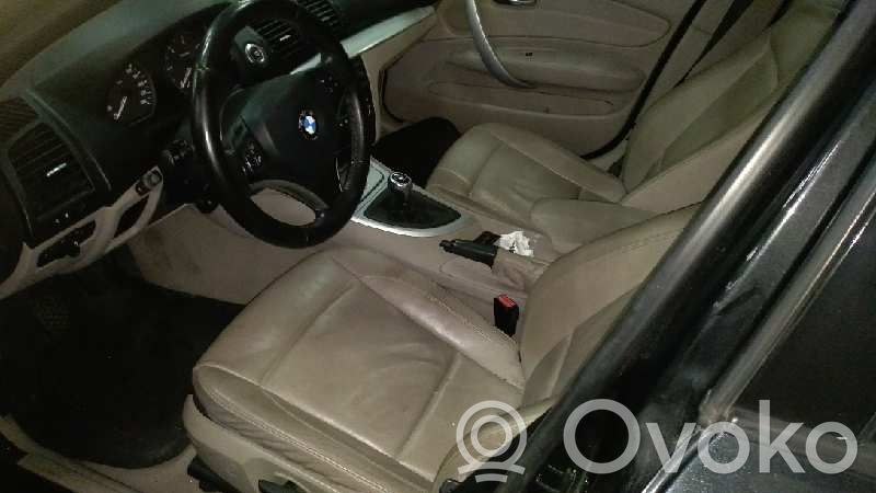 1 E81 E87 Series 1  7802261