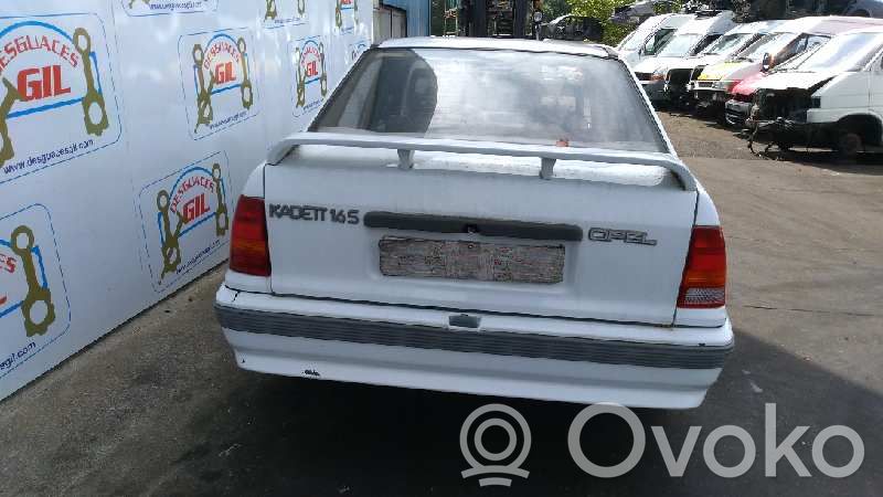 Kadett E Kadett  90142405