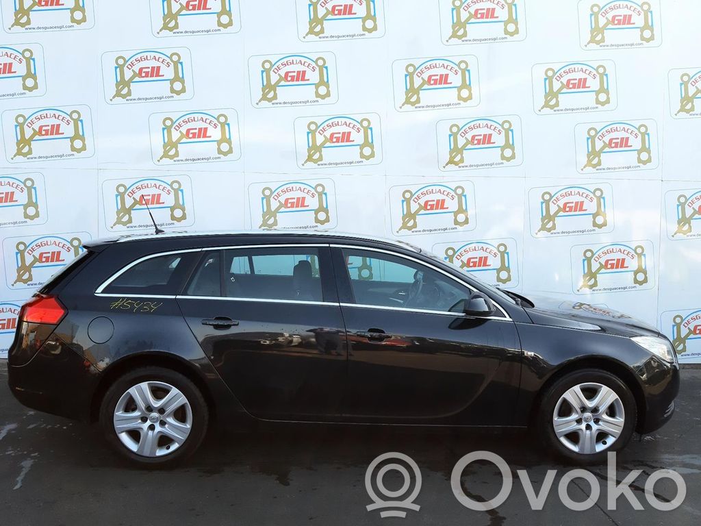 Insignia A Insignia  13328651