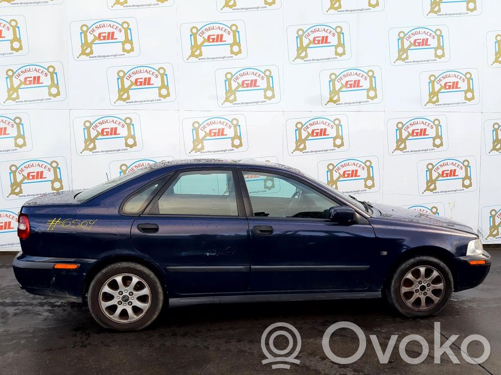 S40, V40 S40, V40
