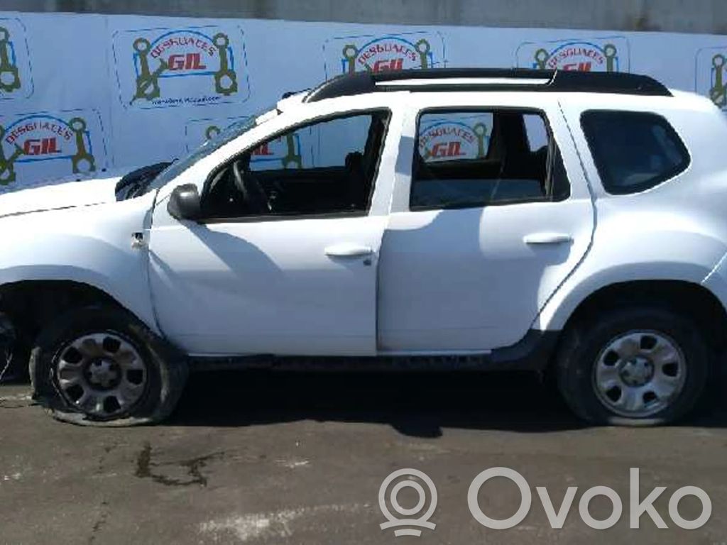 Duster Duster  34079438A