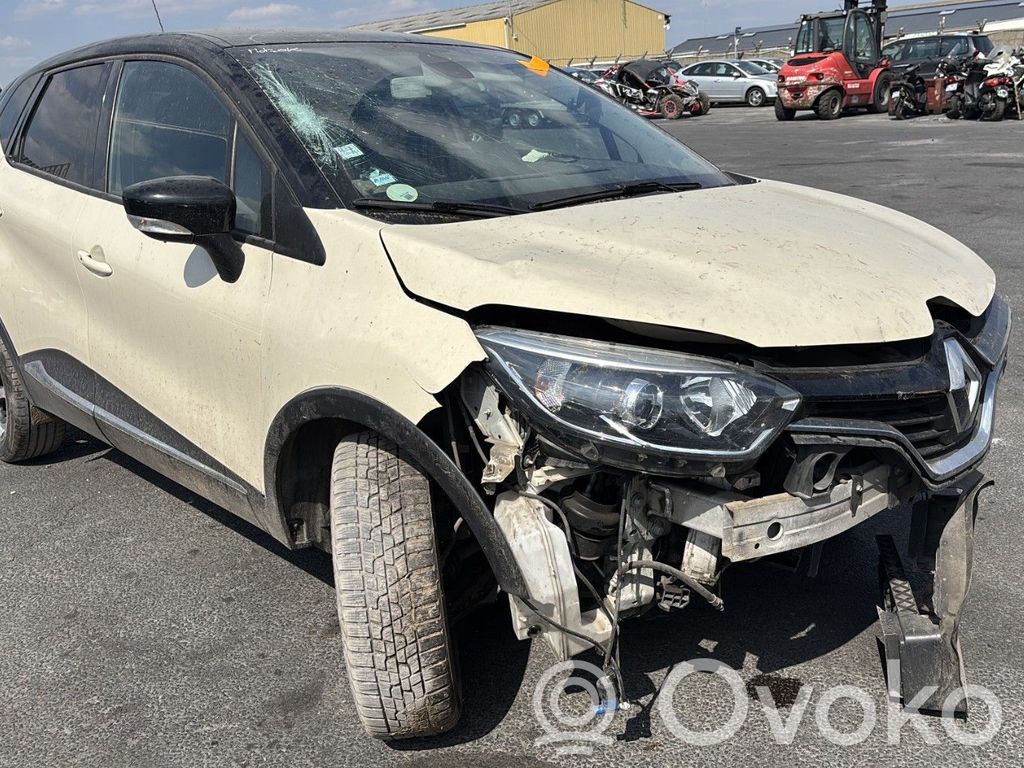 Captur Captur  8201708642