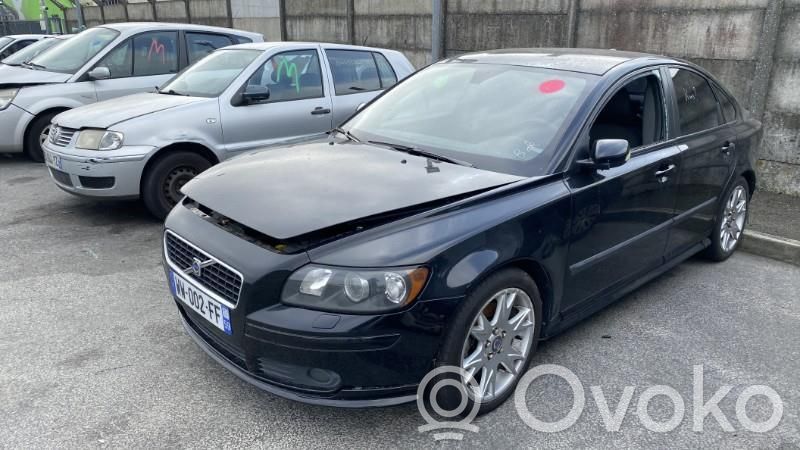 S40 S40, V40  31335444