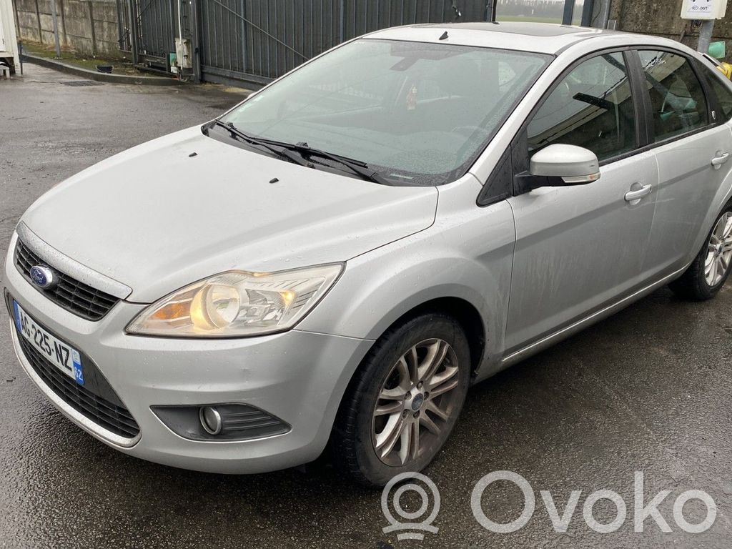 Focus Focus  1702402