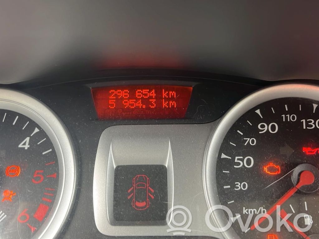 Clio III Clio  8200565645