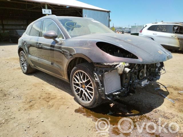Macan (95B) Macan  95B145804E